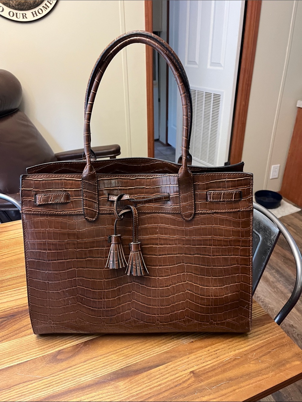Bueno Brown Croc-Embossed Tote with Tassels